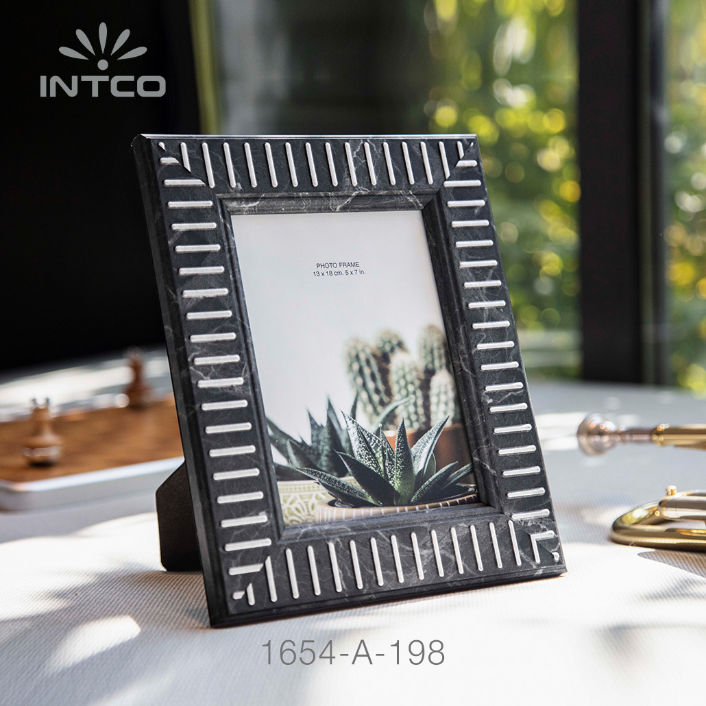 traditional photo frame for table decor